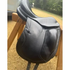 Selle dressage*CWD Clearance