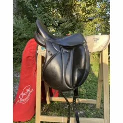 Selle dressage modèle Makila*Devoucoux Best