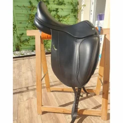Equipe Selles De Dressage><noscript><img width=