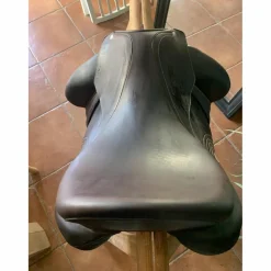 - Marque inconnue - Selles De Dressage>Selle dressage excellent état