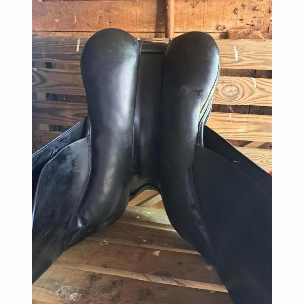 Selle dressage Genesis*Stubben Best