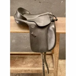 Selle dressage taille 15,5*Guy Cantin New