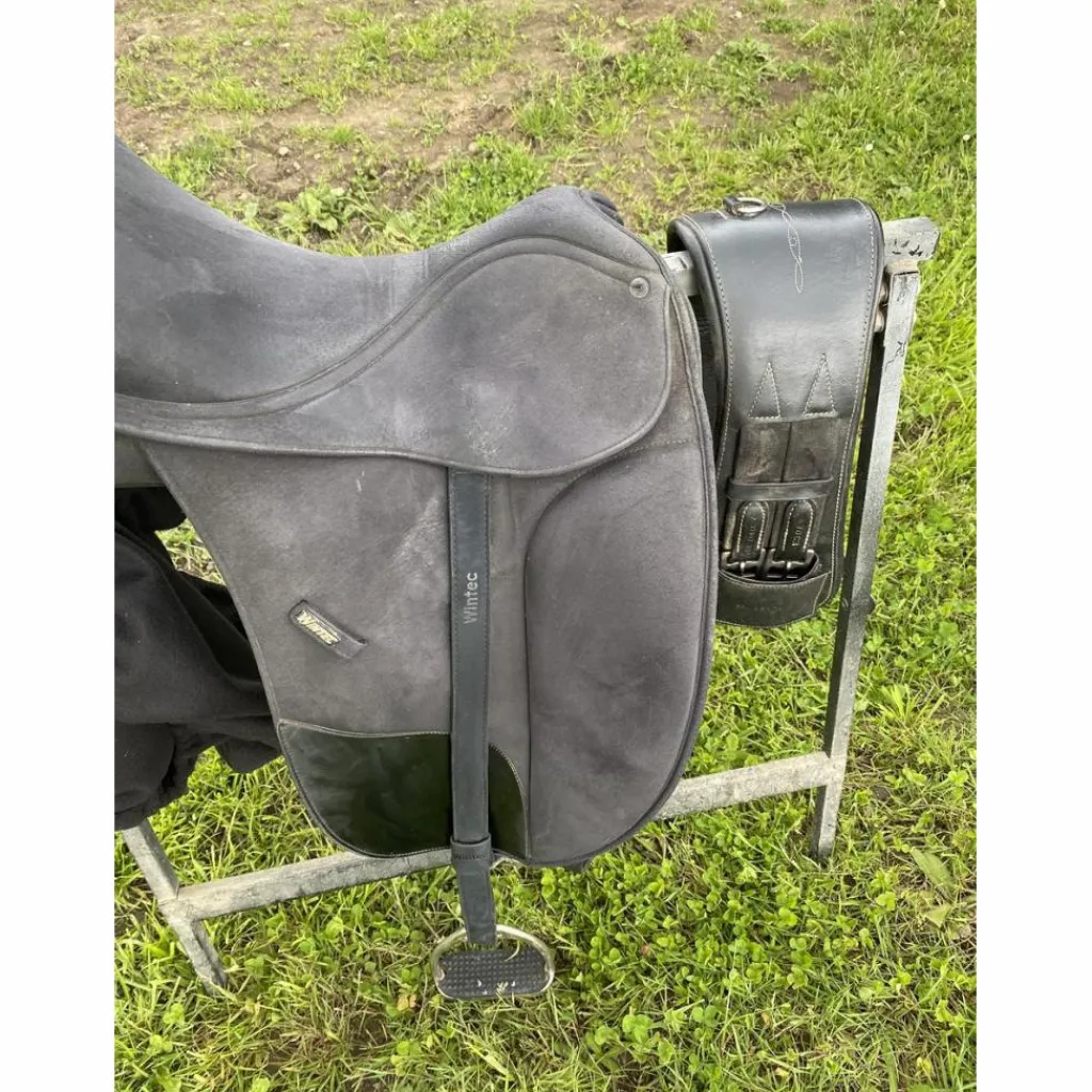 Wintec Selles De Dressage>Selle dressage Isabelle werth 16’