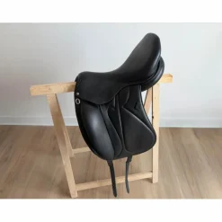 Selle dressage Makila année 2012 taille 18*Devoucoux Discount