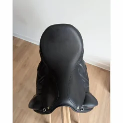 Selle dressage Makila année 2012 taille 18*Devoucoux Discount