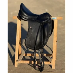 Equipe Selles De Dressage><noscript><img width=