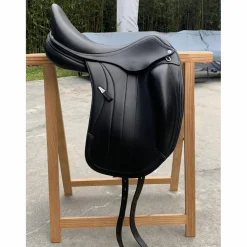 Equipe Selles De Dressage>Selle dressage Équipe Viktoria taille 17,5