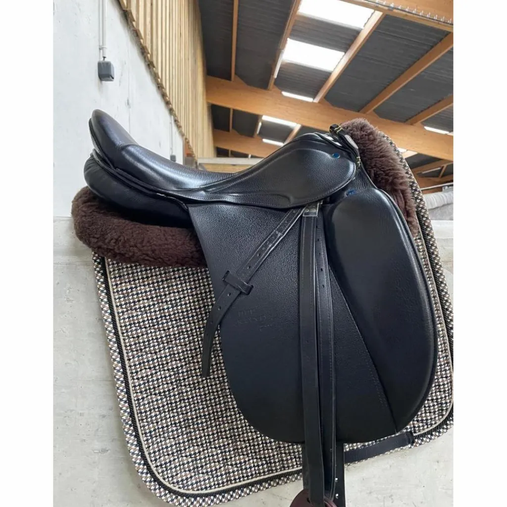 Stubben Selles De Dressage>Selle dressage Stübben