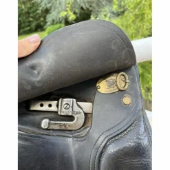 selle dressage thoroughbred saddlery noire*Thorowgood Online