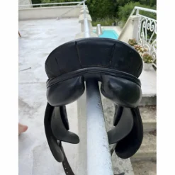 selle dressage thoroughbred saddlery noire*Thorowgood Online