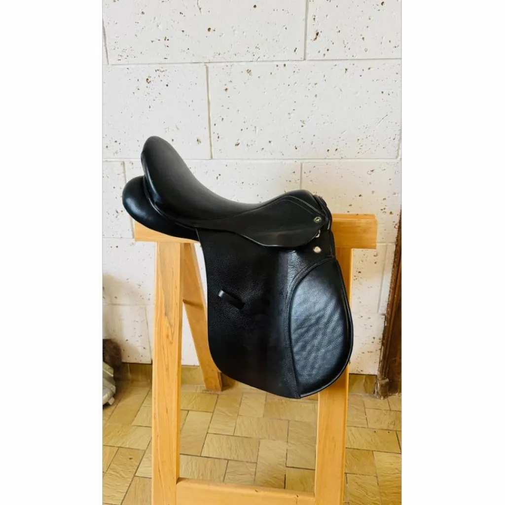Selle Equip’horse 17.5 cuir noir*Equip'Horse Discount