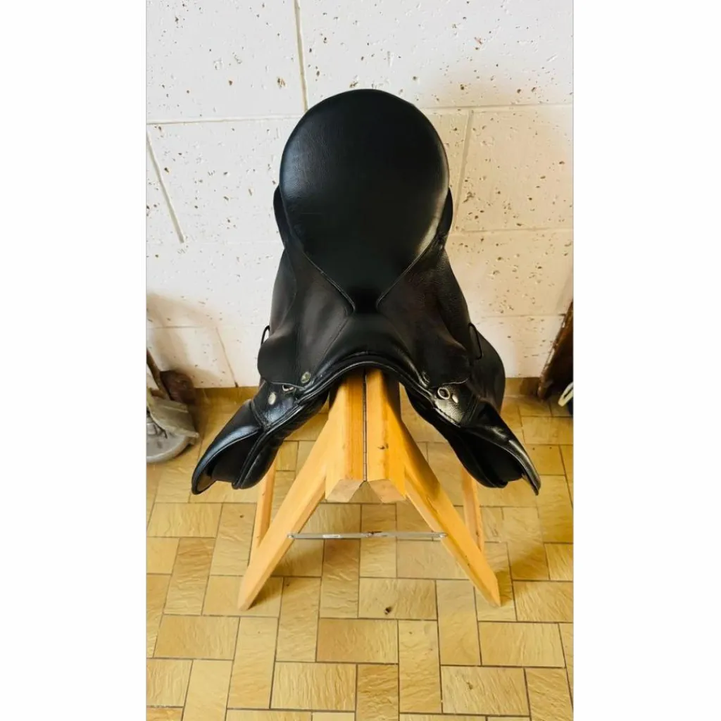 Selle Equip’horse 17.5 cuir noir*Equip'Horse Discount