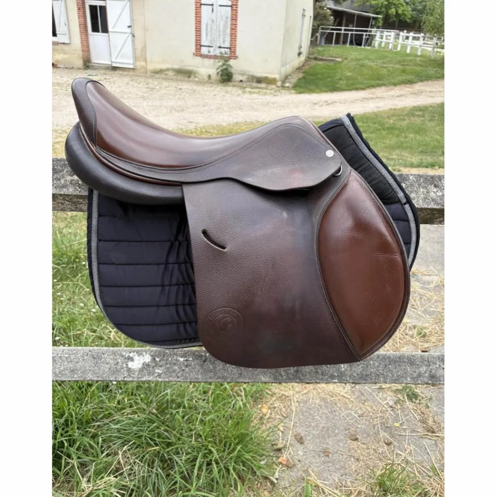selle à vendre*Forestier Sale