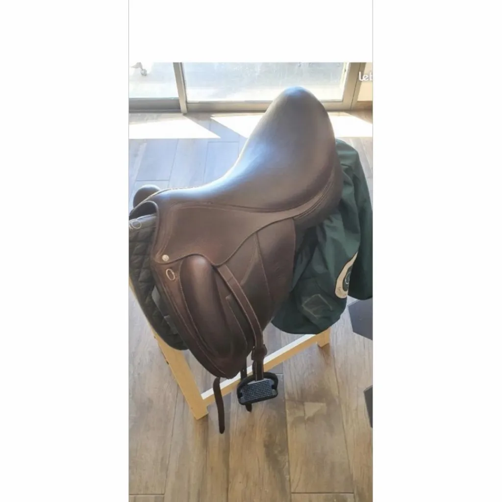 Selle AAchen 17,5*Forestier Sale
