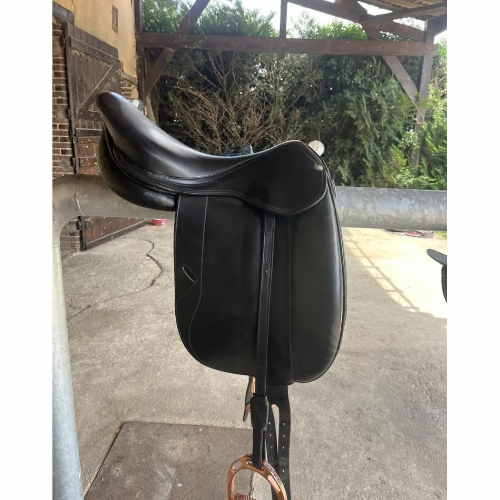 Forestier Selles De Dressage>Selle dressage saumur