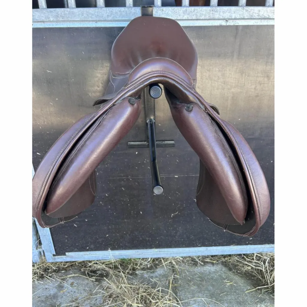 Fouganza Selles D'Obstacle>selle