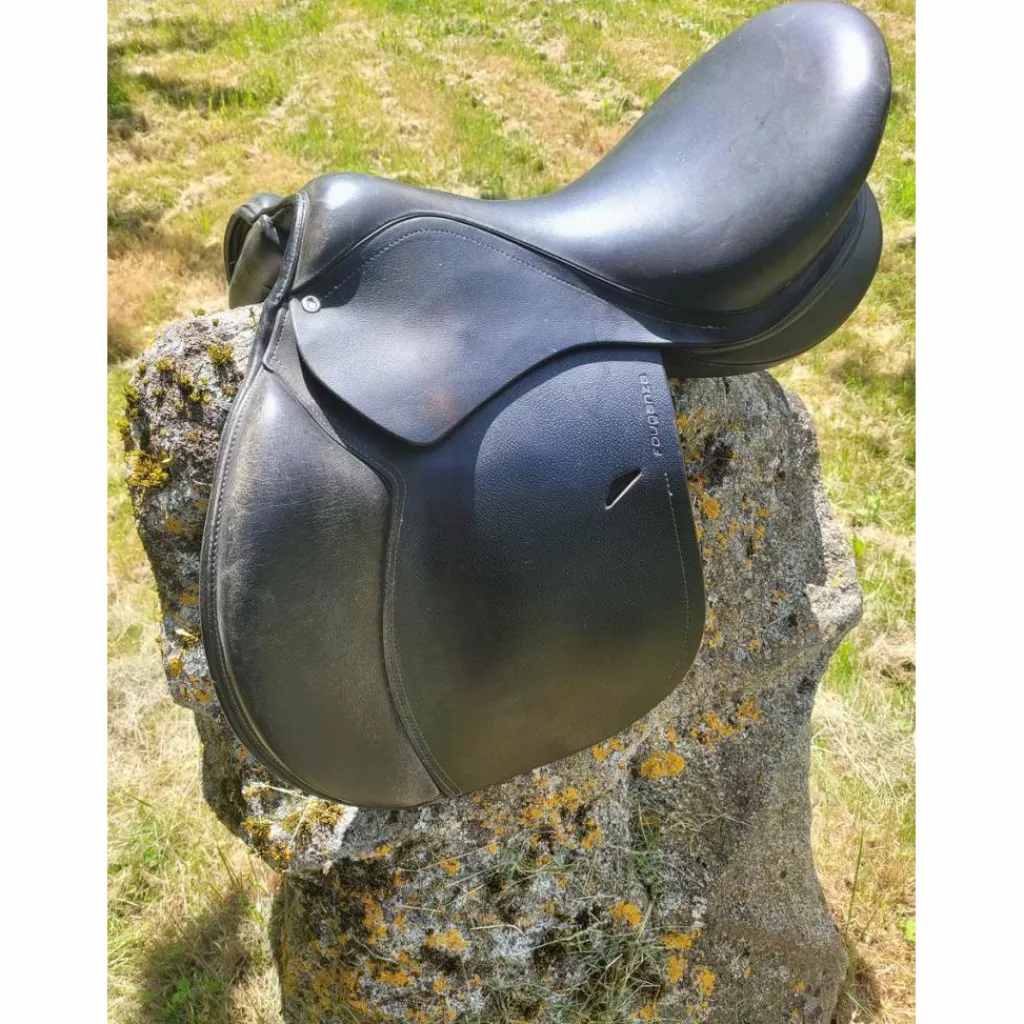 Fouganza Selles Mixtes>selle noire 17 pouce 1/2