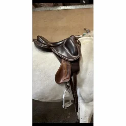 Gaston Mercier Practice>Selle Margeride