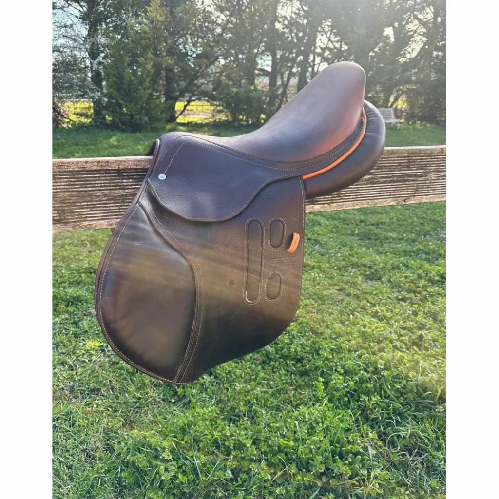 Selle double veau 17,5*GBS Hot