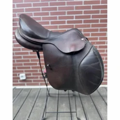 Selle marron taille 17*GBS