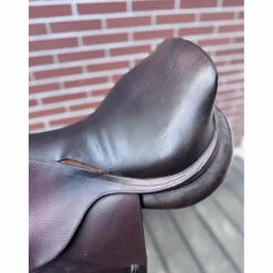 Selle marron taille 17*GBS
