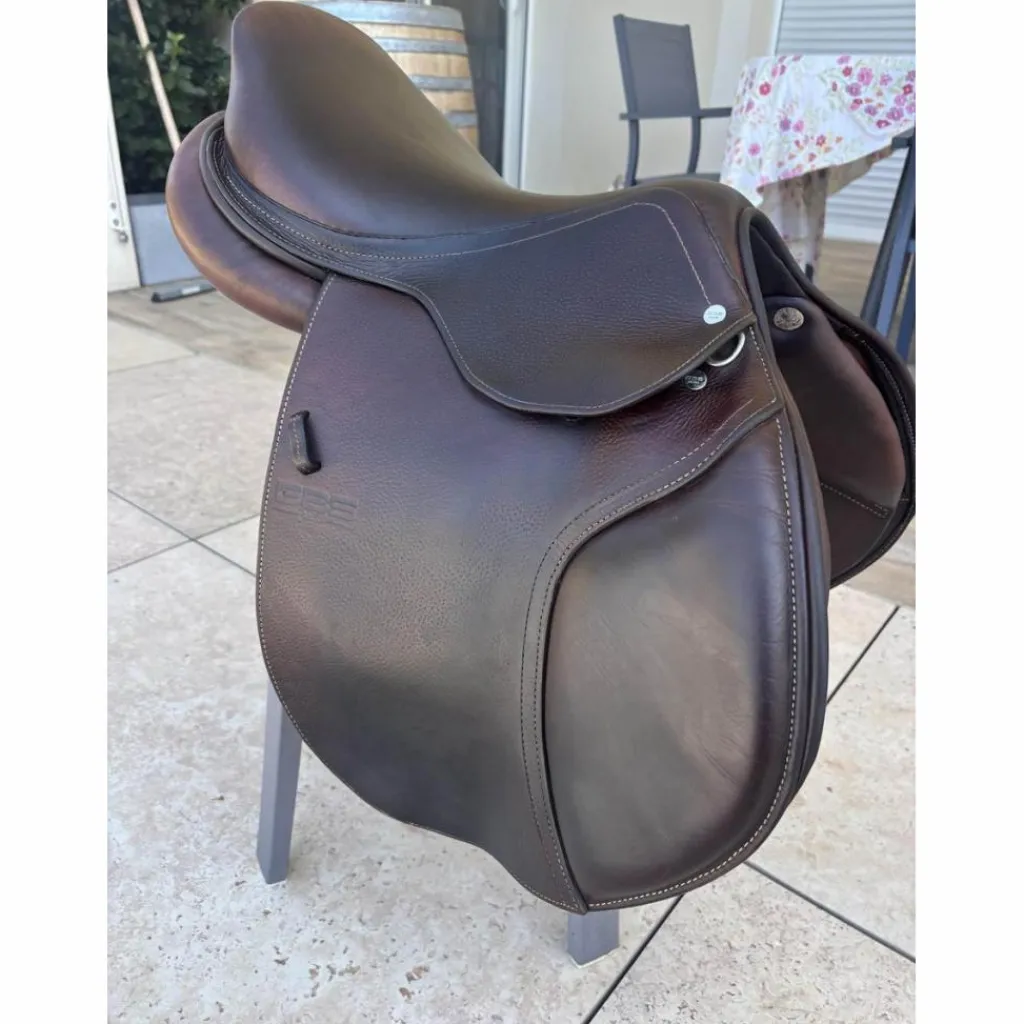 GBS Selles Mixtes>Selle mixte 17- Très bon état