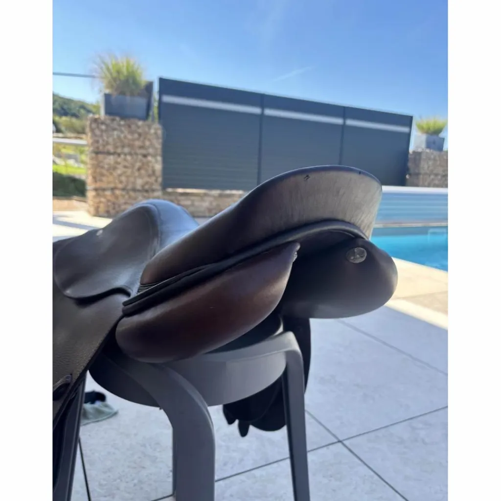 GBS Selles Mixtes>Selle mixte 17- Très bon état
