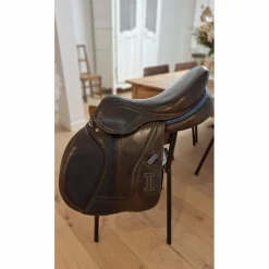 Selle*Ikonic Hot