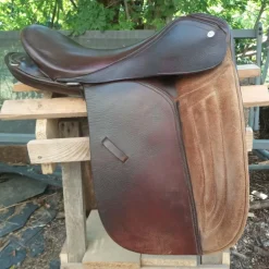 - Marque inconnue - Selles De Randonnée>selle jorges canaves 17