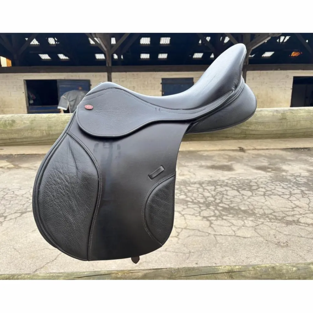 SELLE KENT AND MASTERS UNIVERSAL GP HAUT GARROT S-SERIES*Kent & Masters