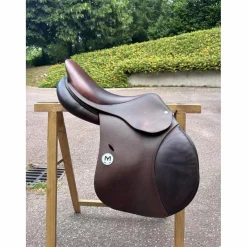 Selle modèle Marianne acte 2/ Taille 17,5 pouces/ Année 2023*Meyer Clearance