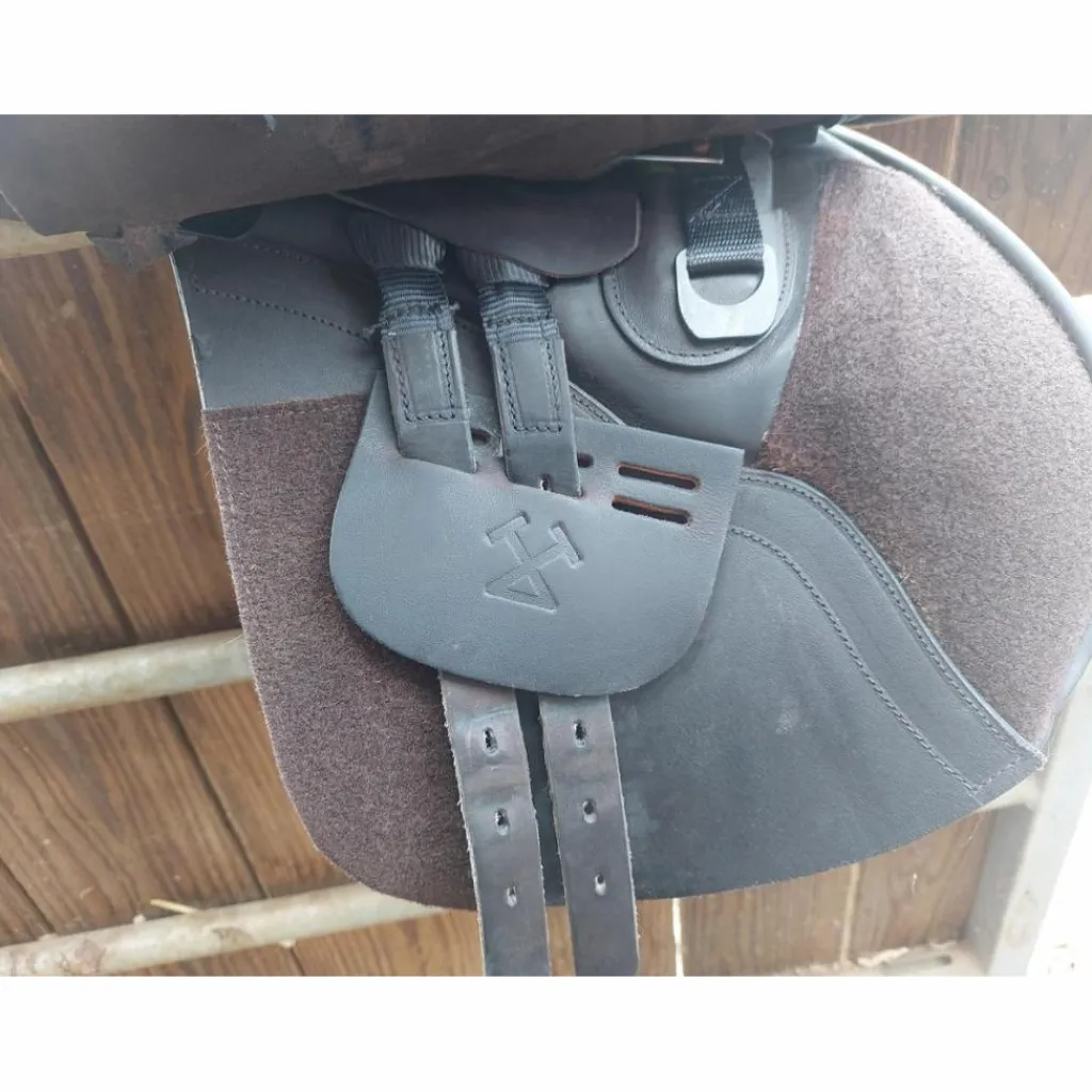 Selle mixte en cuir marron 17,5* Online