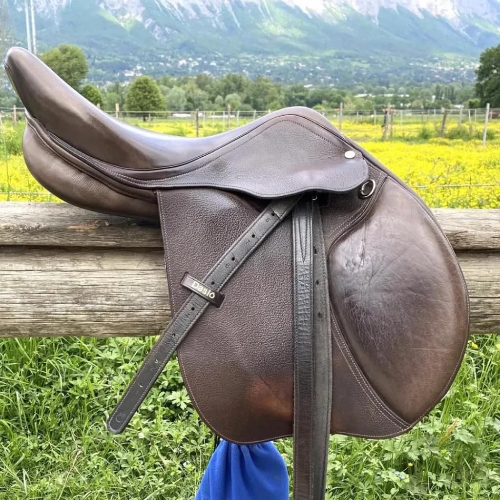 Tattini Selles Mixtes>Selle mixte Gold Daslö 17 pouces