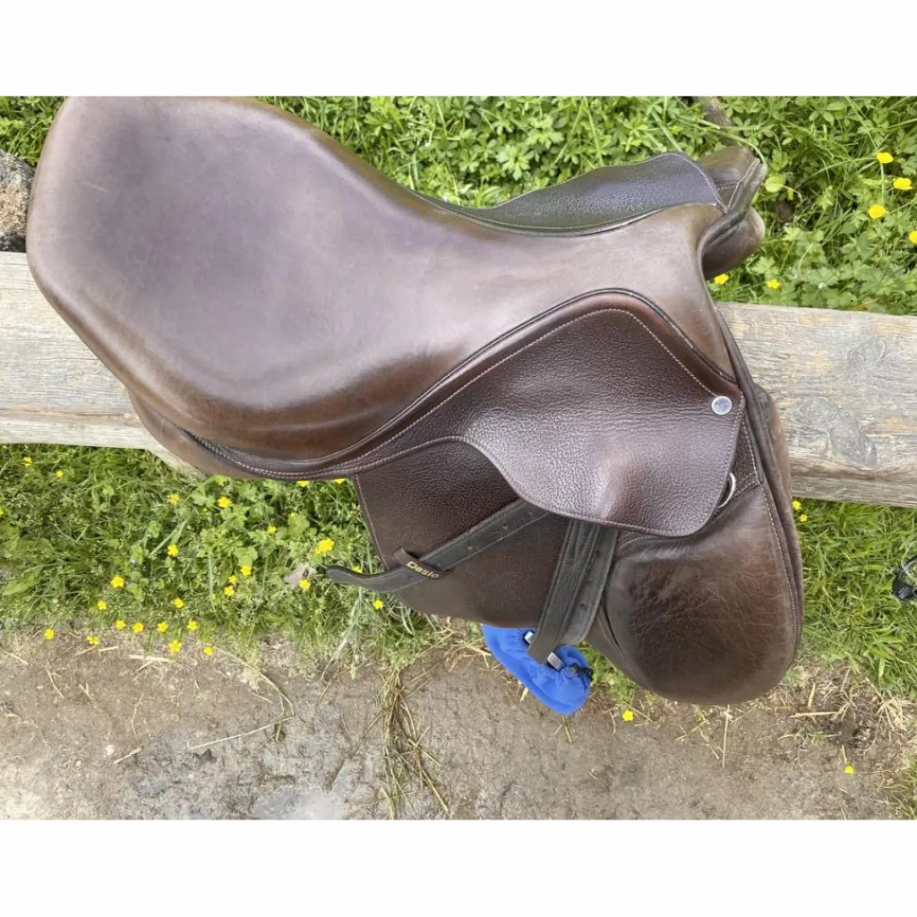 Tattini Selles Mixtes>Selle mixte Gold Daslö 17 pouces