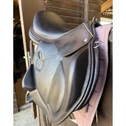 Childeric Selles De Cross><noscript><img width=