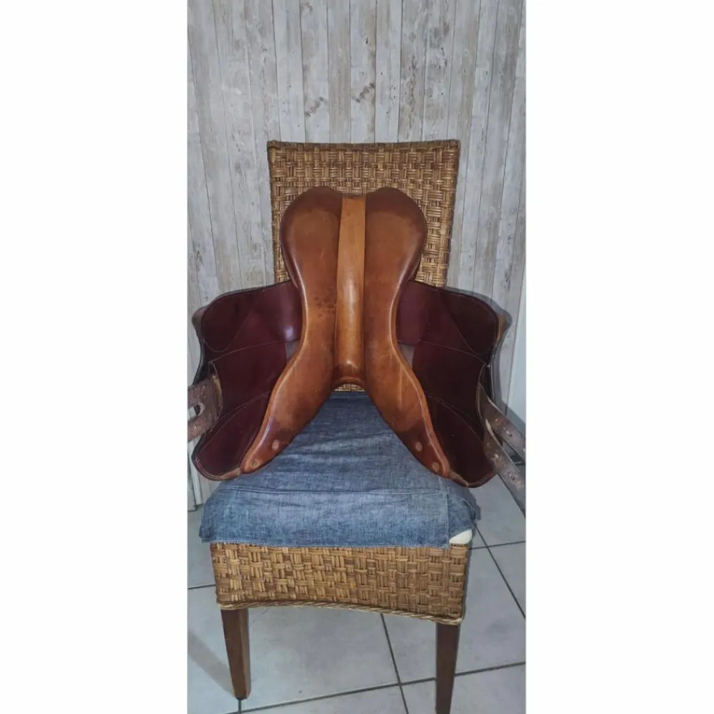 Selle monoquatier 17' Boeckelo*Forestier Clearance