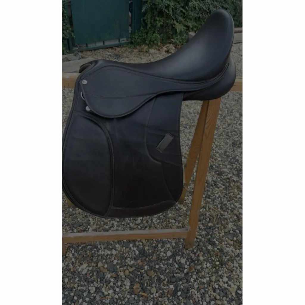Norton Selles Mixtes>Selle 17"