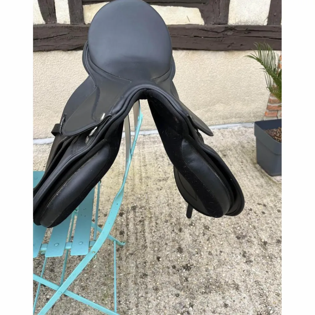 Norton Selles Mixtes>selle noir 15’´