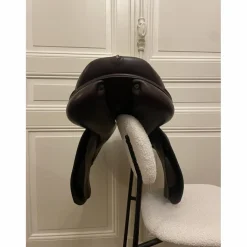 Selle obstacle Synergy spéciale 17”5*Equipe Hot