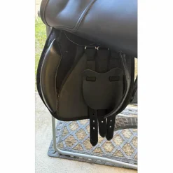 Selle Polyvalente Taille 16“1/5*Fouganza Sale
