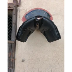 Selle Portugaise rouge et noir en bon etat*- Marque inconnue - Sale
