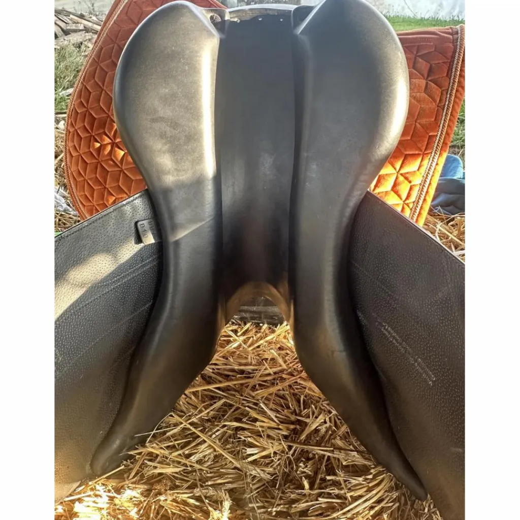 Rebelle Sellier Selles Mixtes>Selle Rebelle Mixte monoquartier R20