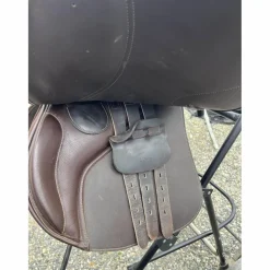 Selle synthétique TdeT marron*T de T Hot