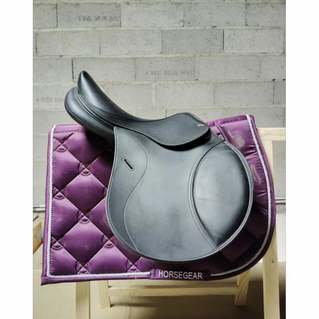 Selle*Tekna New