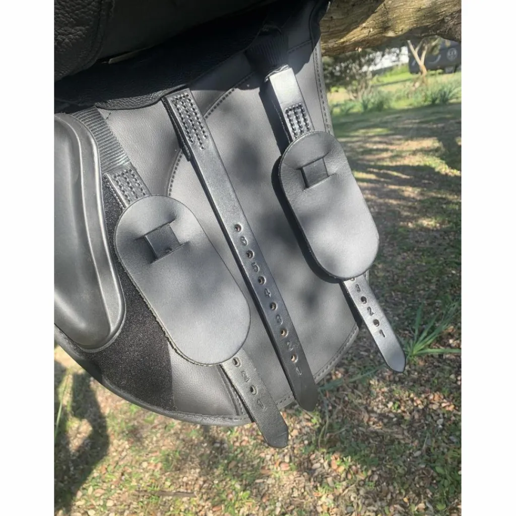 Thorowgood Selles Mixtes>Selle 17’5 - T8 Compact Low Wither