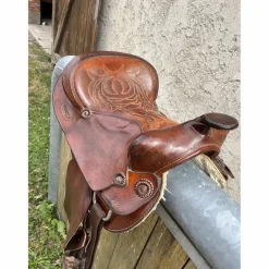 - Marque inconnue - Selles De Western><noscript><img width=