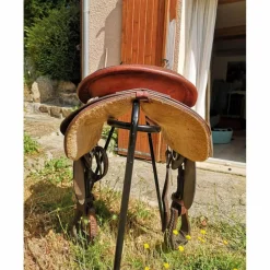 - Marque inconnue - Selles De Western><noscript><img width=