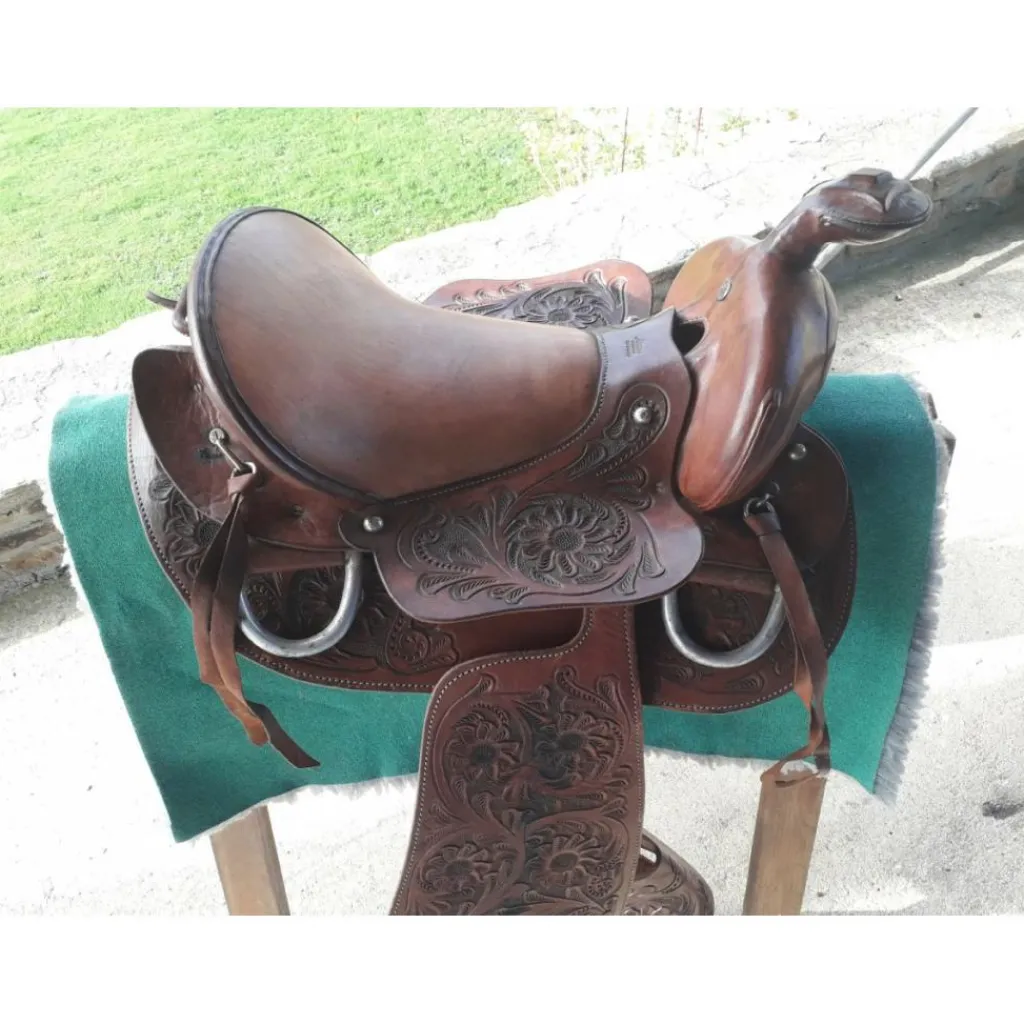 Selle Western en cuir MESACE* New