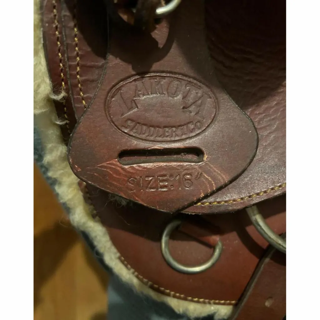 selle western Lakota*- Marque inconnue - Discount