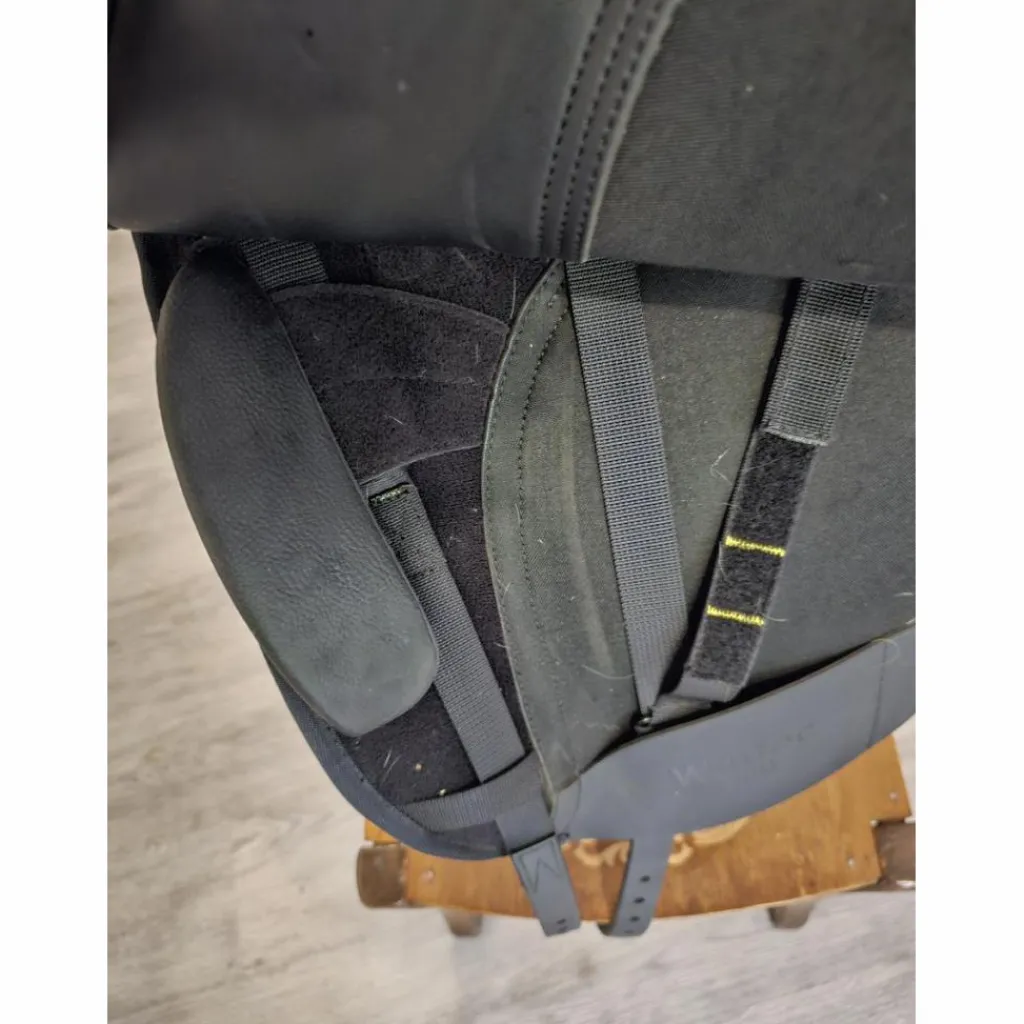 Selle 500 cair 17 pouces*Wintec Best
